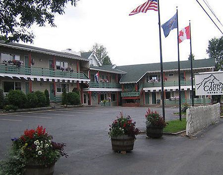 Town & Country Motor Inn Lake Placid Dış mekan fotoğraf